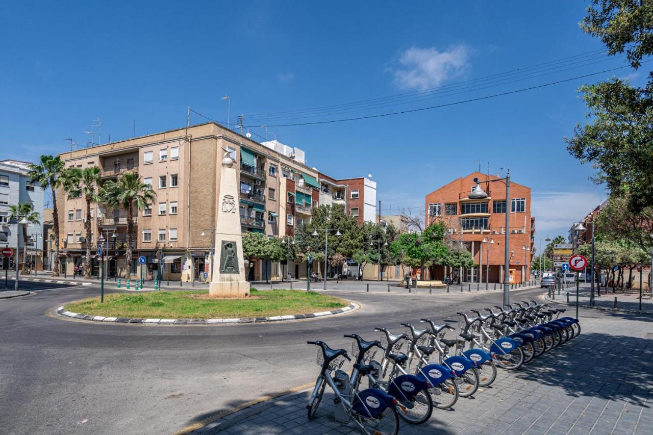 Exquisite Studio Apartment With An Original Design Valencia Luaran gambar