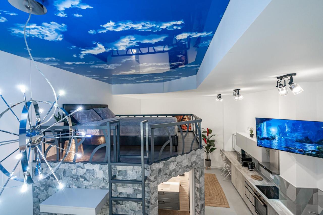 Exquisite Studio Apartment With An Original Design Valencia Luaran gambar